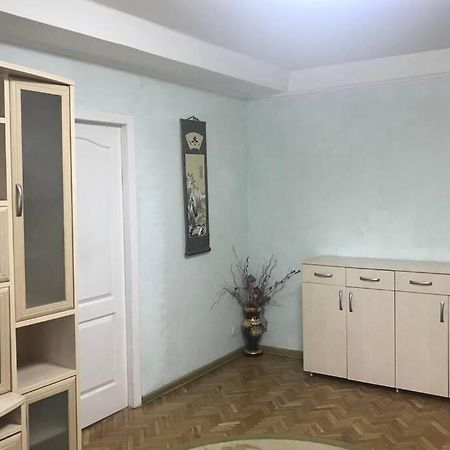 Уютненькая Квартирка 키예프 외부 사진